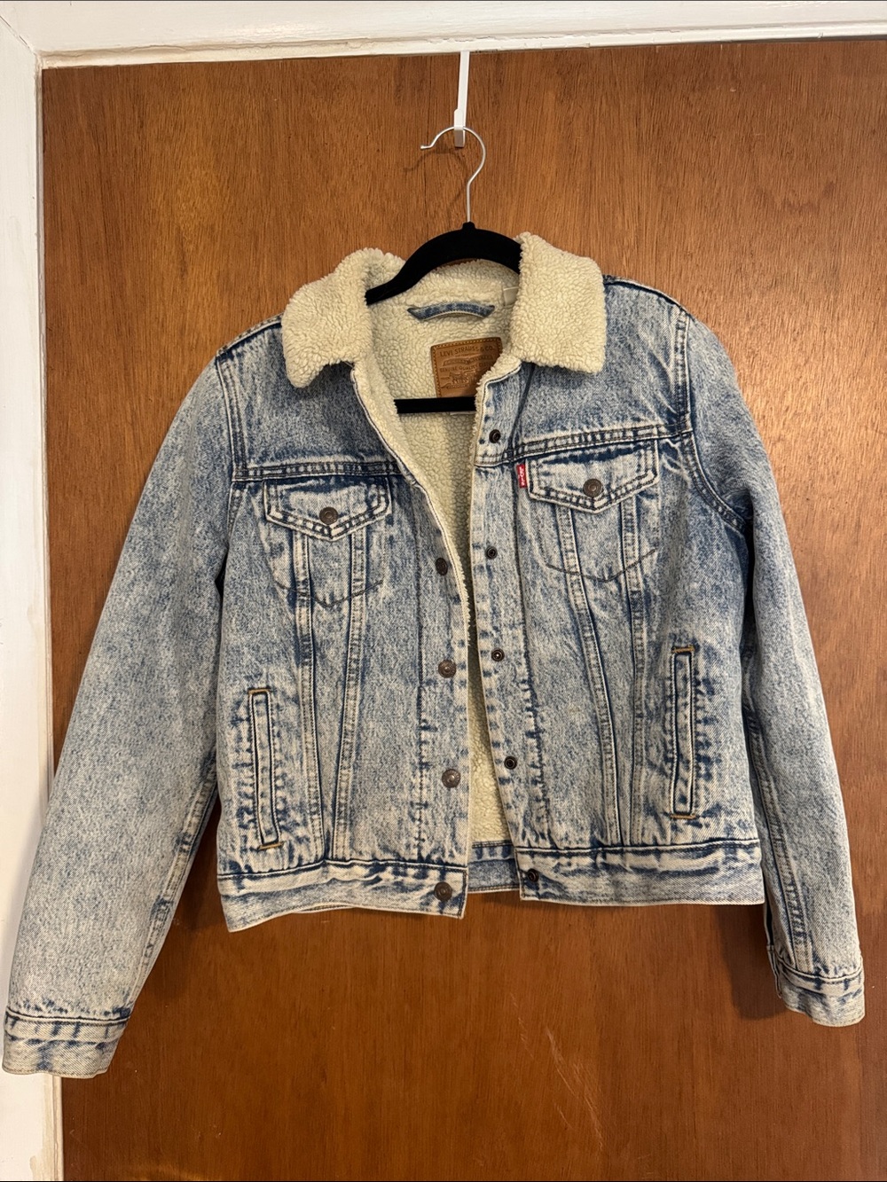 Levi's Cream Sherpa-Lined Jacket with Blue Denim Accents